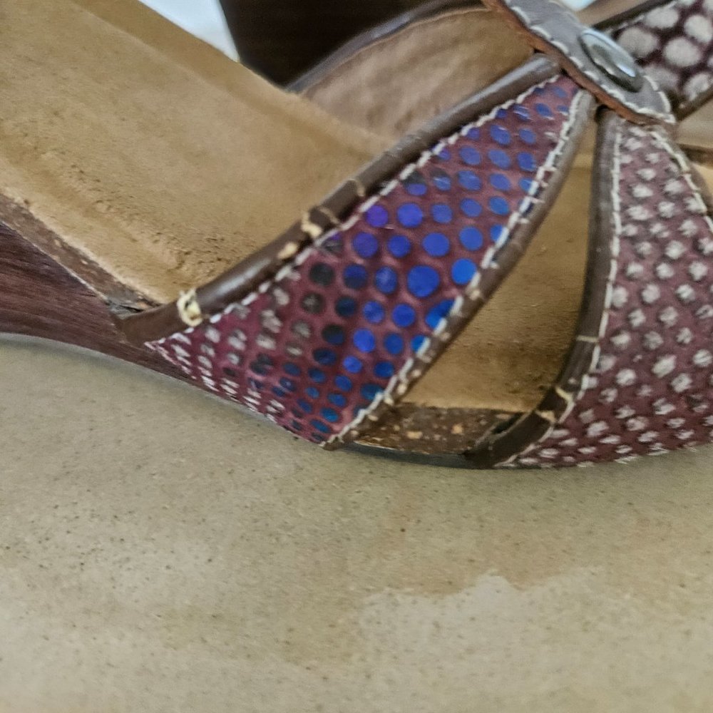 Spring Step Iridescent Wedge Slides - Picture 3 of 5